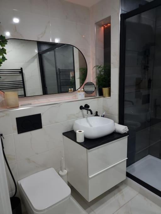 Cozy Modern Flat In Angel Islington